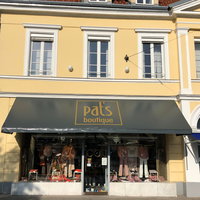 Pat's Boutique von Außen